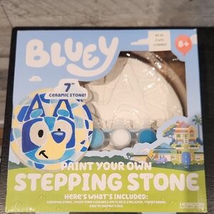 NWT 2023 Bluey Paint Your Own 7" Stepping ceramic Stone Kit